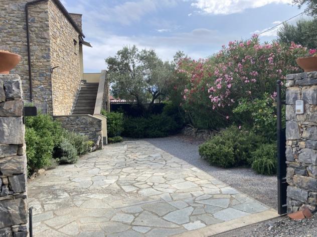 Albenga - Alloggio in villa con giardino e Box auto - Foto 17