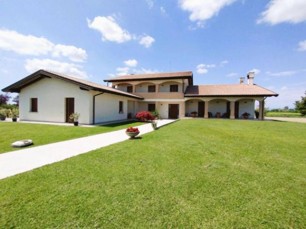 Immobile in asta di 453 m² con più di 5 locali e box auto in vendita a Palazzolo dello Stella - Foto 4