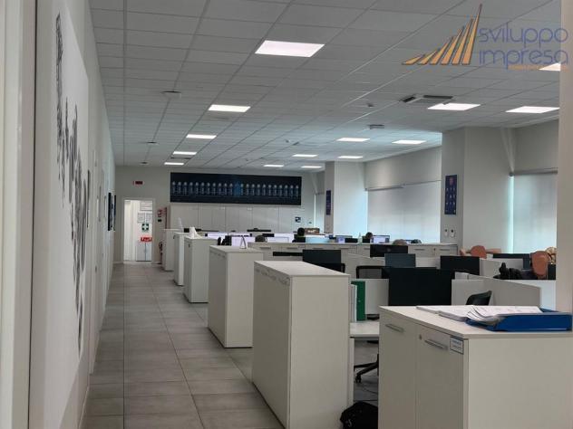 UFFICIO ARREDATO IN AFFITTO A MONZA - Foto 10