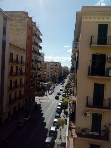 Fittasi grazioso bivani Via Oberdan - TA