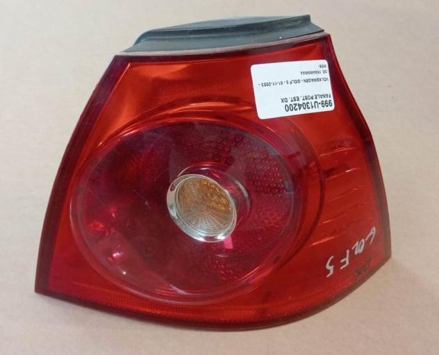 FANALE POST. EST. DX 999-U1304200 Parti elettriche  Fanaleria  Fanali  Fanale int. post. d VOLKSWAGEN - GOLF 5 - 01-11-2003 - 01-11-2008