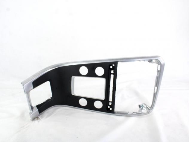 31351079 RIVESTIMENTO CRUSCOTTO CENTRALE VOLVO XC60 2.0 D 120KW 6M 5P (2012) RICAMBIO USATO