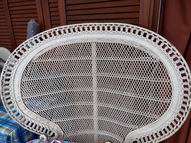 Poltrona pavone in rattan e midollino bianco