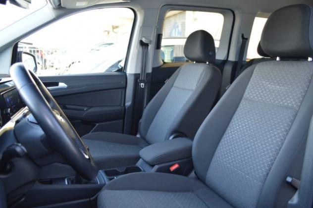 FORD Tourneo Connect 2.0 EcoBlue 122 CV 5 posti Titanium rif. 24046831 - Foto 8