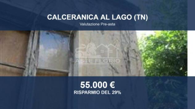 Immobile in asta di 91 m², box auto in vendita a Calceranica al Lago