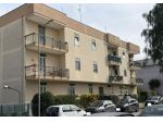 MODUGNO(BA) - TRIVANI CON BOX-AUTO
