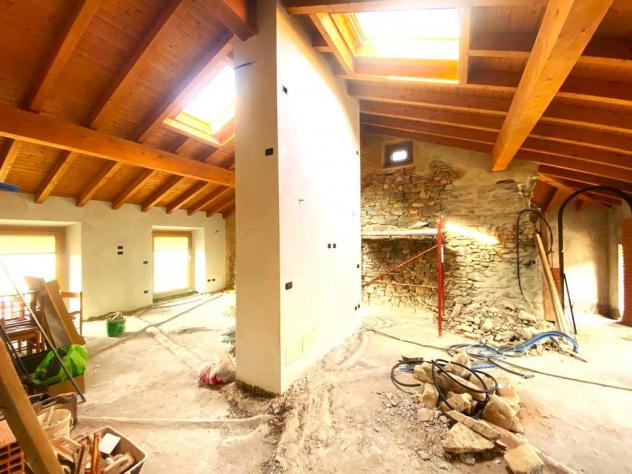 ATTICO DI 120 MQ CON POSTO AUTO A OLGIATE MOLGORA - Foto 6