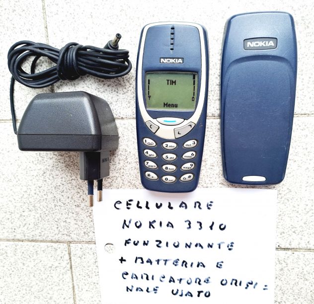 Nokia 3310 perfettamente funzionante con caricatore e batteria al 50/70 % origin