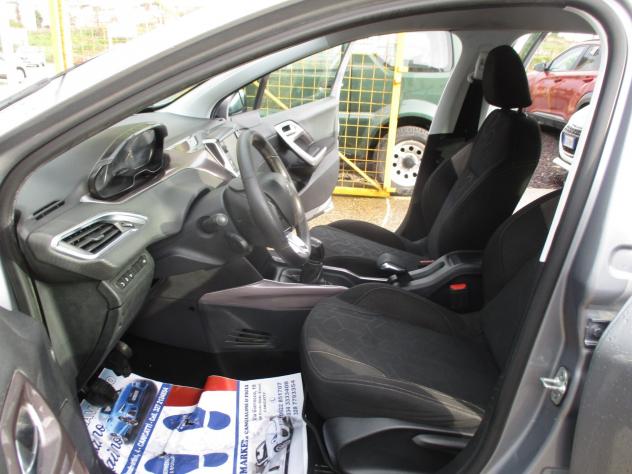 Peugeot 2008 1.6 e-HDi 92 CV FULL OPTIONAL!! 2014 - Foto 8