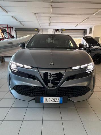 ALFA ROMEO - Junior - MY25 Q4 INTENSA 1.2 145CV HYBRID EDCT6 - Foto 2