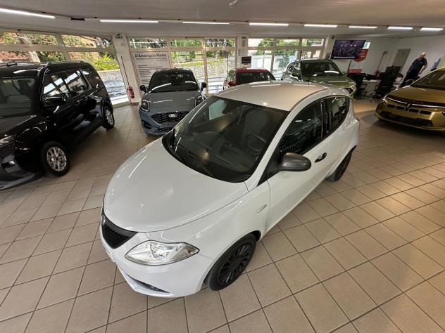 Lancia Ypsilon 3ª serie 1.2 69 CV 5 porte GPL Ecochic Silver - Foto 9