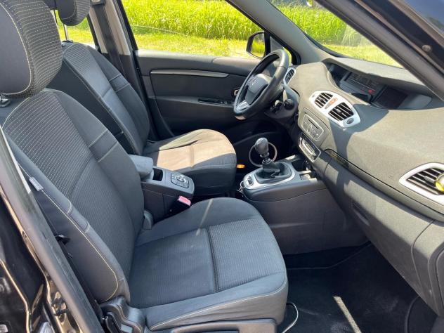 Renault Scenic Scic 1.9 dCi 130CV Dynamique - Foto 9