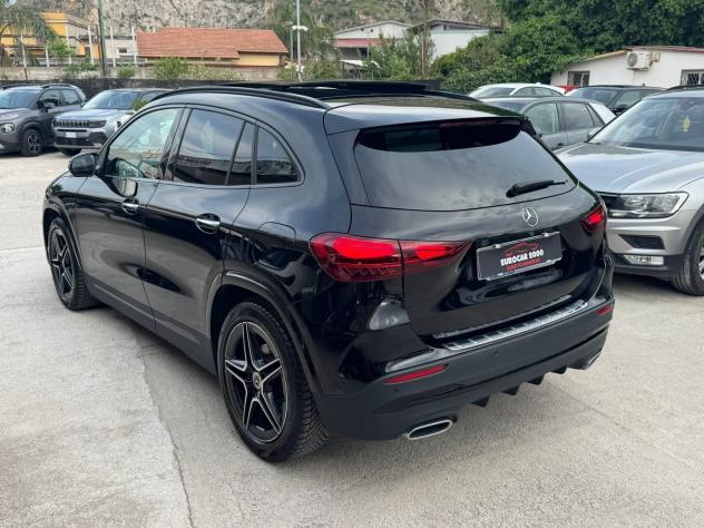 MERCEDES GLA200d PREMIUM PLUS AMG LINE + TETTO - Foto 3