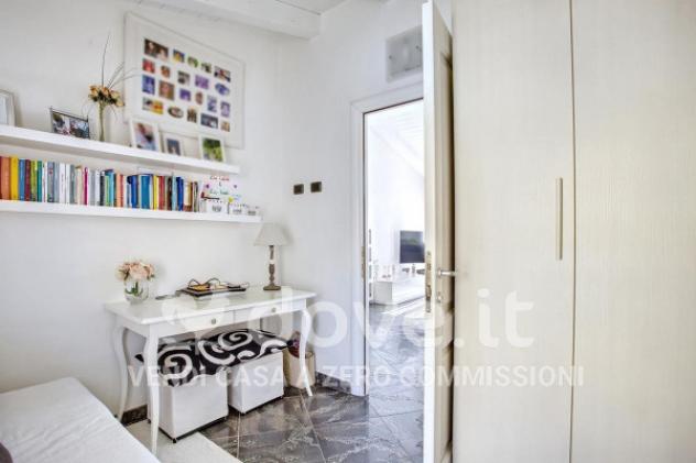 Attico / Mansarda di 77 m² con 3 locali in vendita a Comerio - Foto 9
