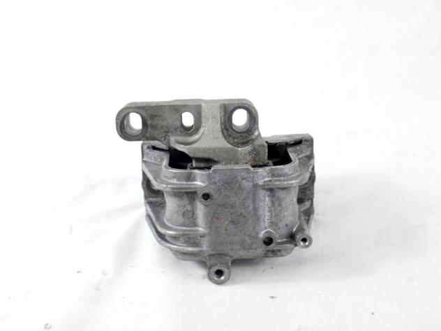 1K0199262P SUPPORTO MOTORE VOLKSWAGEN PASSAT SW 2.0 D 103KW AUT 5P (2007) RICAMBIO USATO