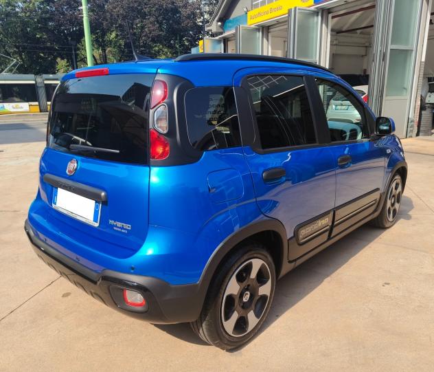 Fiat Panda Pandina 1.0 FireFly 65 CV Hybrid Cross - Foto 4