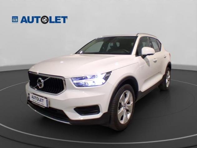 Volvo XC40 Benzina 2.0 b4 Momentum awd auto my21