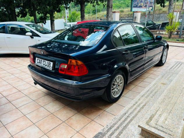 Bmw 318i Berlina 4 porte - Foto 6