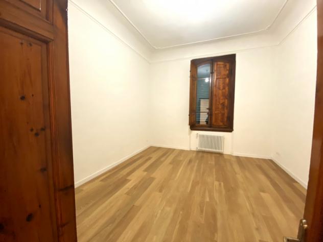Ottimo appartamento finemente ristrutturato. - Foto 2