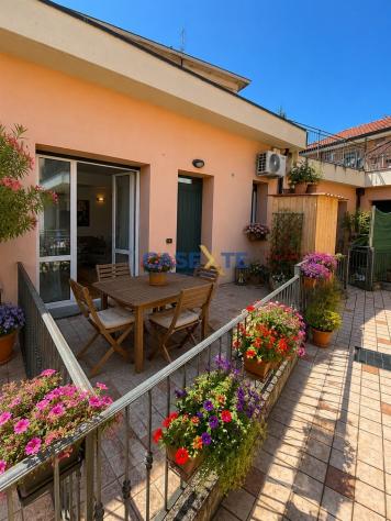 Robbiate – Elegante appartamento in palazzina completamente ristrutturata