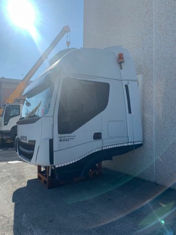 CABINA COMPLETA STRALIS EURO 5-6 - Foto 2