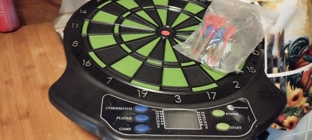 gioco freccette elettronico