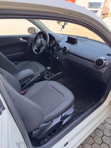 Audi A1 1.6 TDI Ambition - Foto 8