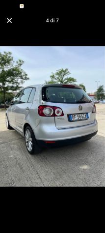 VOLKSWAGEN GOLF 5� SERIE anno 2006 benzina classe euro 4 - Foto 4
