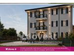 Casa indipendente di 260 m² con più di 5 locali e posto auto in vendita a P &hellip;