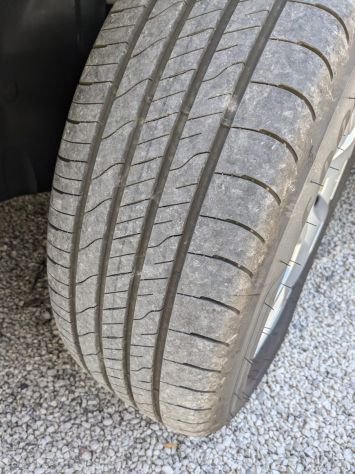 Pneumatici estivi Good Year Efficient Grip 215-60 R17 96H - Foto 6