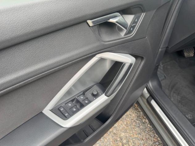 AUDI Q3 35 TDI S tronic Business Advanced rif. 23596597 - Foto 10