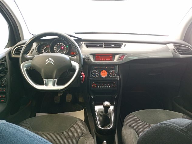 CITROEN C3 1.4 EXCLUSIVE - Foto 4