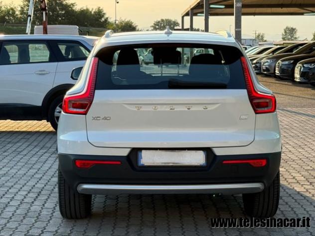 VOLVO XC40 T4 Recharge plug-in hybrid rif. 24072914 - Foto 7