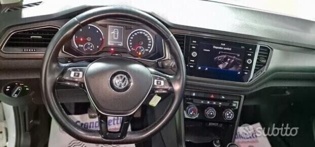 Volkswagen T-ROC 1.6 tdi SCR Style 116cv anno 2019 - Foto 10