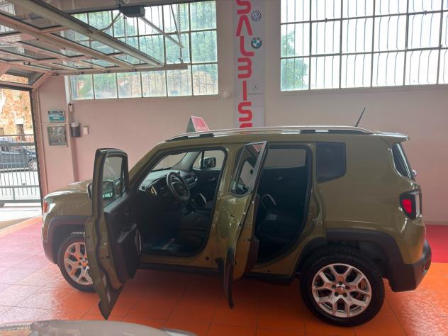 Jeep Renegade 2.0 Mjt 140CV 4WD Active Drive Limited - Foto 8