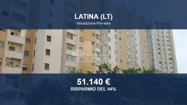 Immobile in asta di 90 m², box auto in vendita a Latina