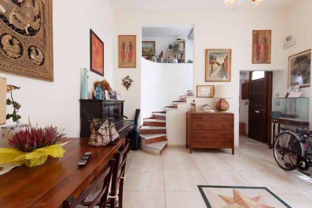 VILLA A SCHIERA di 5 vani e di 150 mq (VIAREGGIO) rif. 1003 - Foto 7