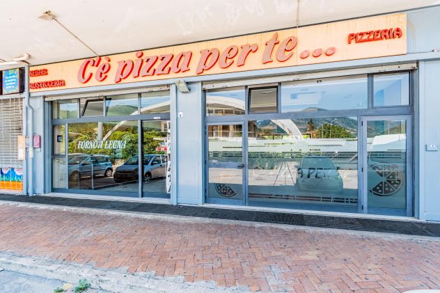 Mercato San Severino – storica pizzeria nel verde con 150 coperti - Foto 7