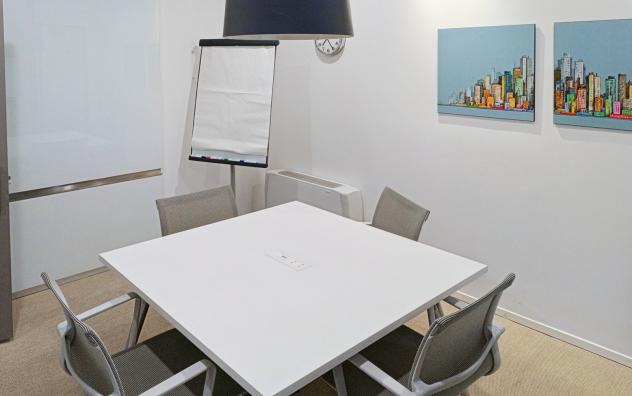 Ufficio privato in affitto per 4 persone a Milano, Cairoli