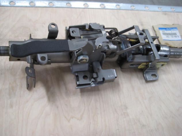 PIANTONE STERZO GUIDA MAZDA 6 GJ6A32100C - Foto 4