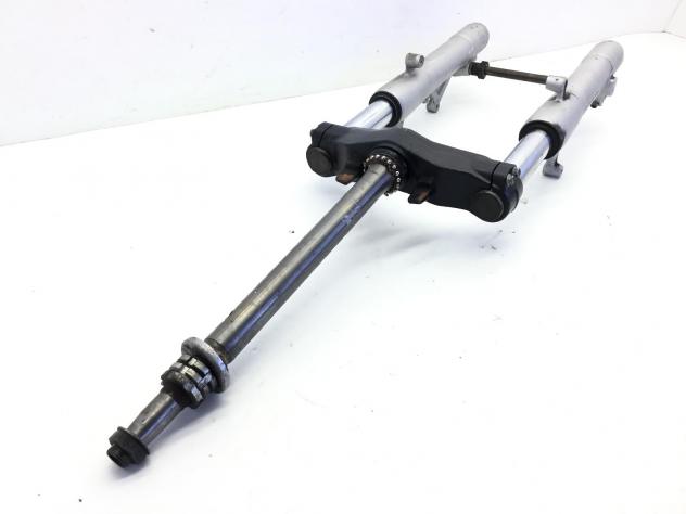 YAMAHA XC VERSITY 300 FORCELLA - PUNTI DI RUGGINE SU PARTE ALTA STELO 2004 2006 - Foto 9