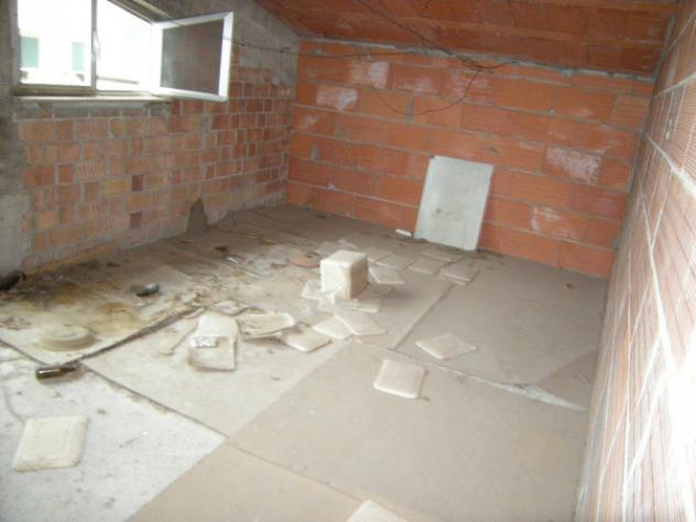 Immobile in asta di 2771 m² in vendita a Osoppo - Foto 4