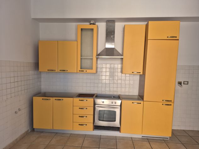 Assemblaggio, montaggio, smontaggio arredamenti