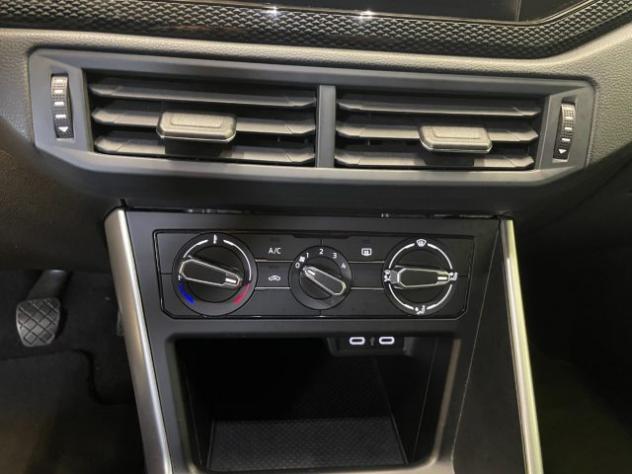 VOLKSWAGEN Taigo 1.0 TSI Life Manuale 5p * OK NEOPATENTATI * rif. 23444533 - Foto 9