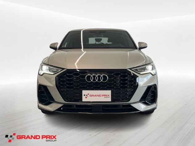 Audi Q3 SPB 45 TFSI e S tronic Business Plus - Foto 3