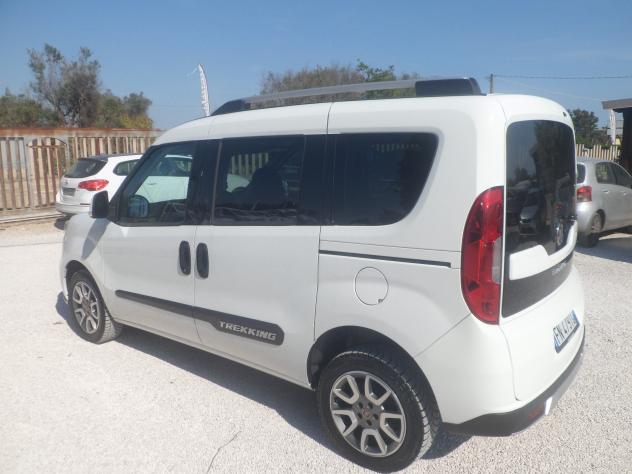 Fiat Doblo trekking 5 posti autovettura - Foto 6