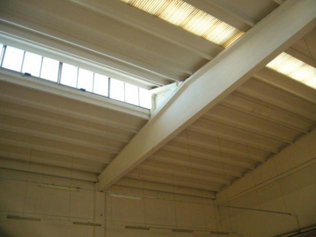 Immobile di 1600 m² con 2 locali in vendita a Maranello - Foto 7
