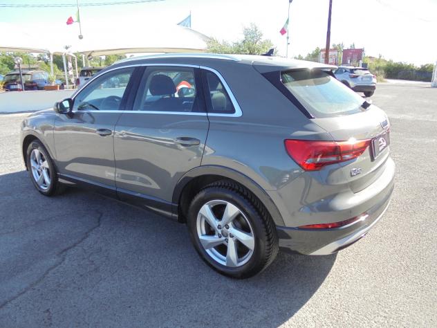 Audi Q3 35 TDI S tronic Business Advanced - Foto 10