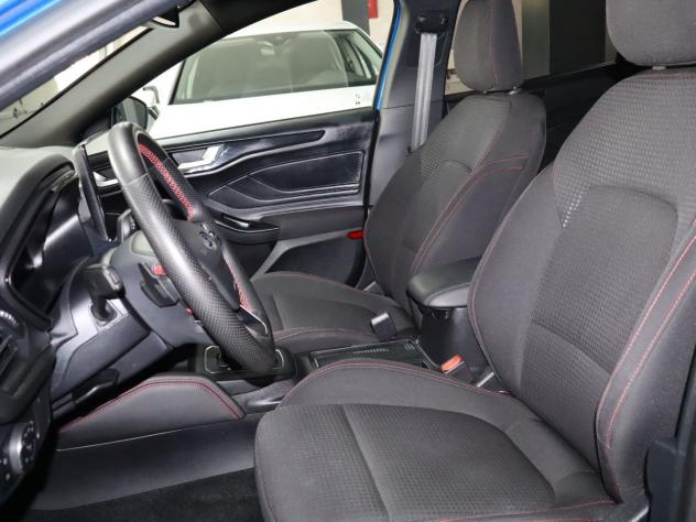 Ford Focus ST Line 1.0 EcoBoost mHEV #9802 - Foto 6