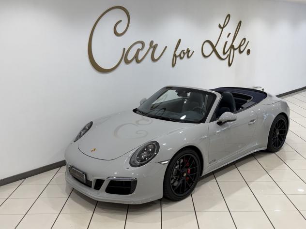 Porsche 911 CARRERA 4 Cabriolet GTS